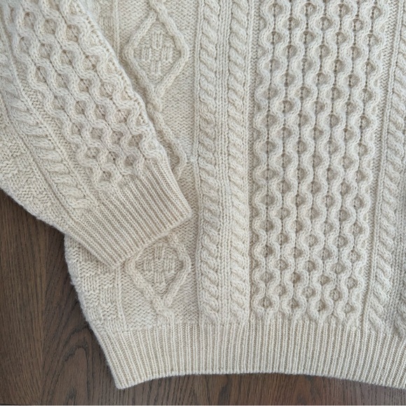 Vintage Celtic Country 100% Wool Irish Cable Knit Crew Neck Sweater Cream Large - Picture 3 of 8